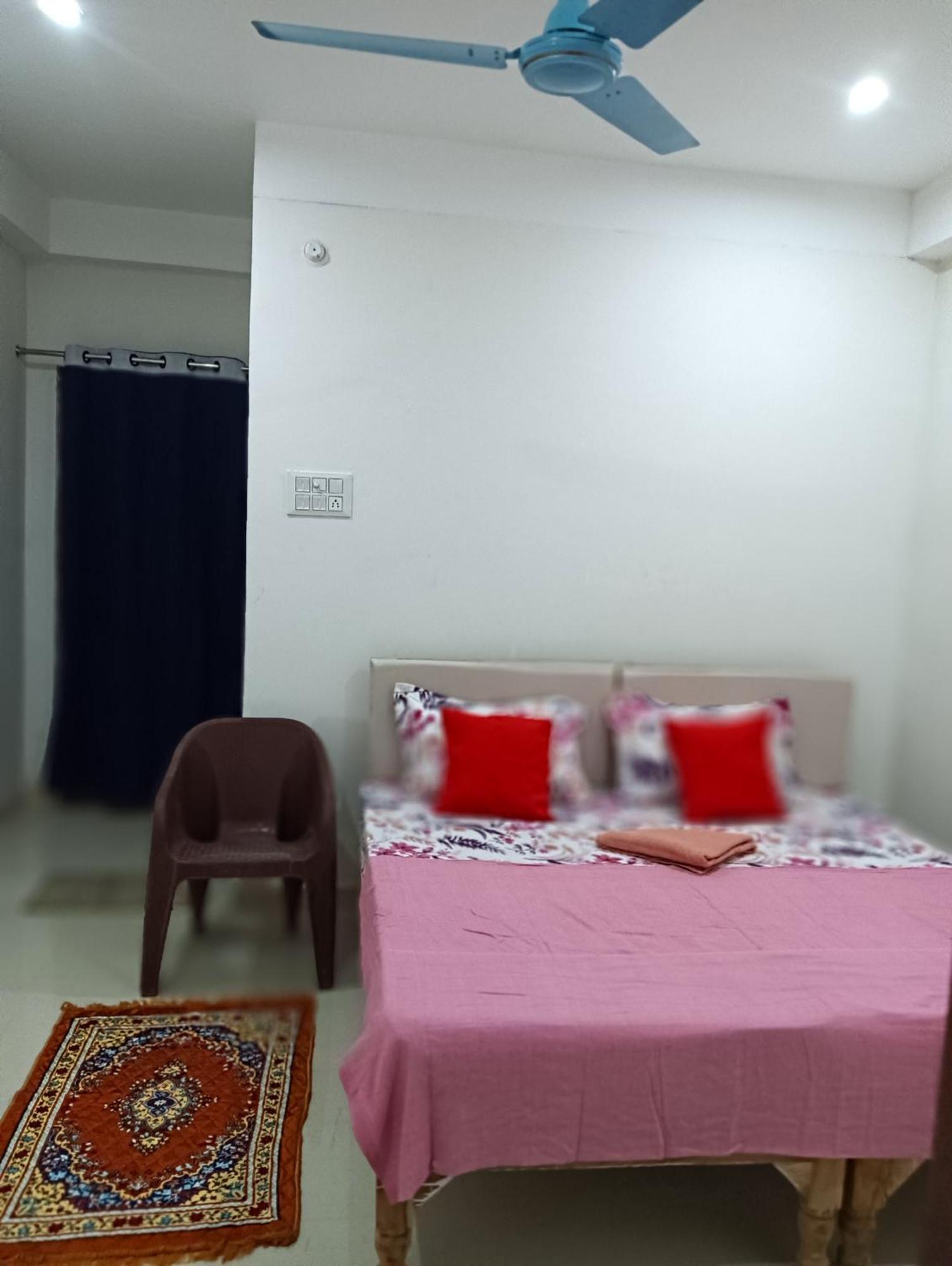 Kedar Guest House Ayodhya Exterior photo